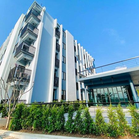 Abizz Hotel Kwanphayao Exteriör bild