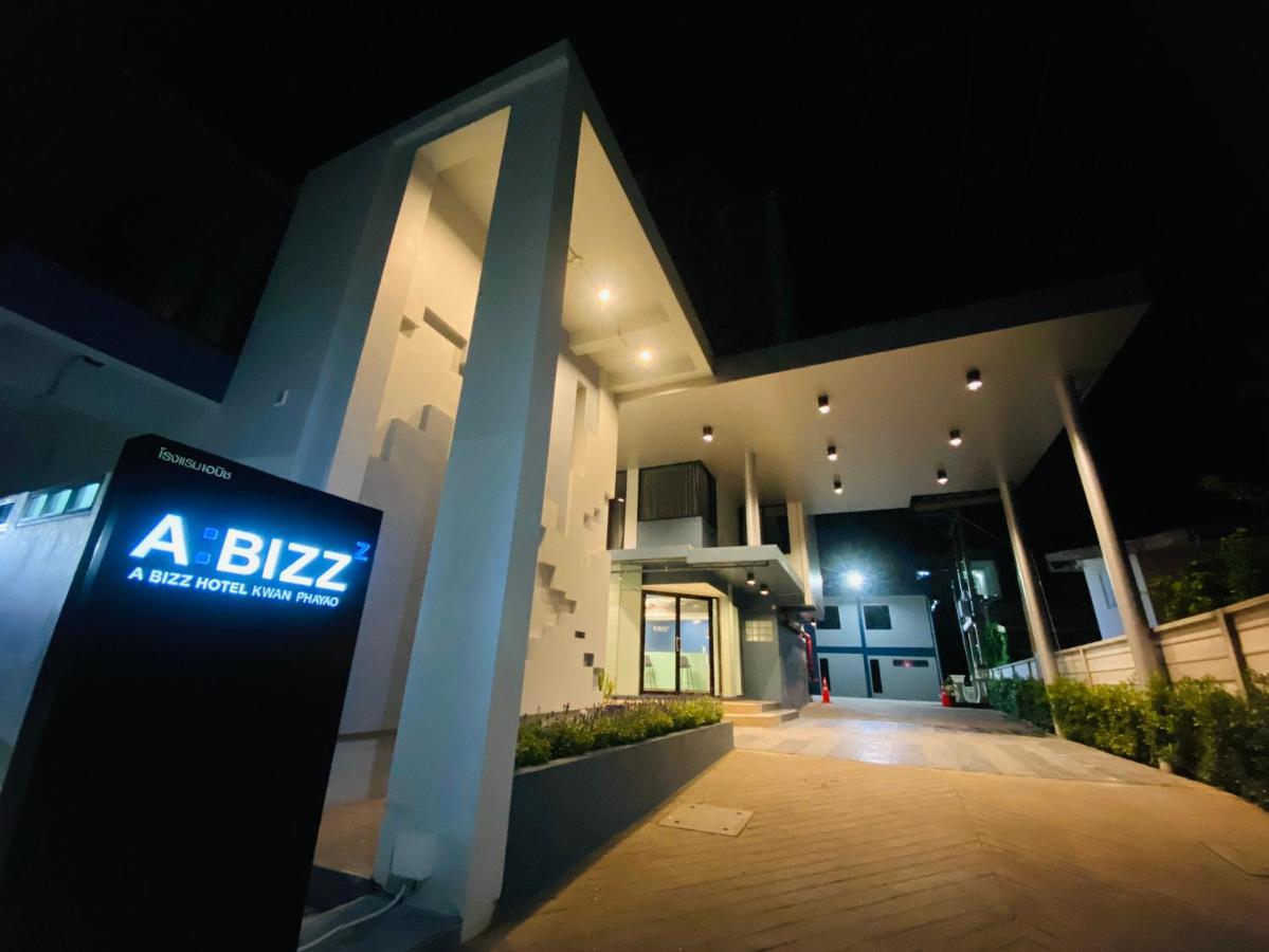 Abizz Hotel Kwanphayao Exteriör bild